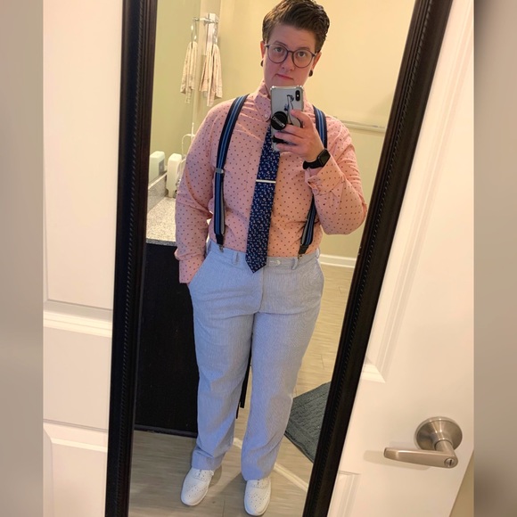 Meet your Posher, Leslie - Picture 4 of 5